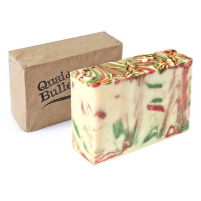 Savon à la pensée sauvage et aux fleurs d’hibiscus Quai des Bulles